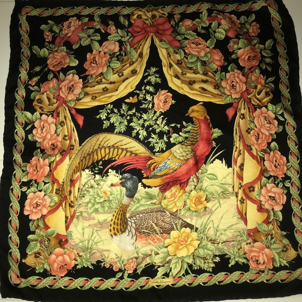 Salvatore Ferragamo Twill neckerchief $Firm